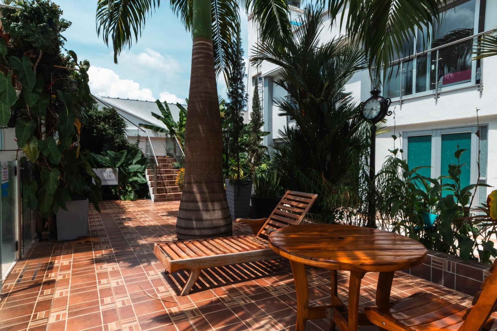Hotel El Aeropuerto San Jose del Guaviare Exterior photo